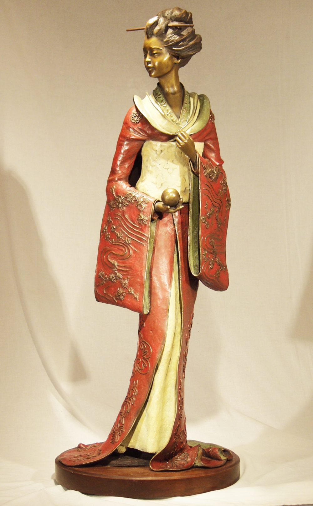 Geisha Elegance | Susaane Vertel | Sculpture-Exposures International Gallery of Fine Art - Sedona AZ